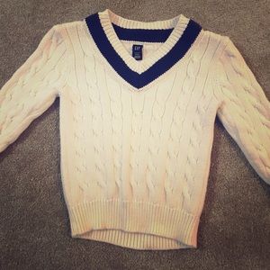 3t Gap sweater boys